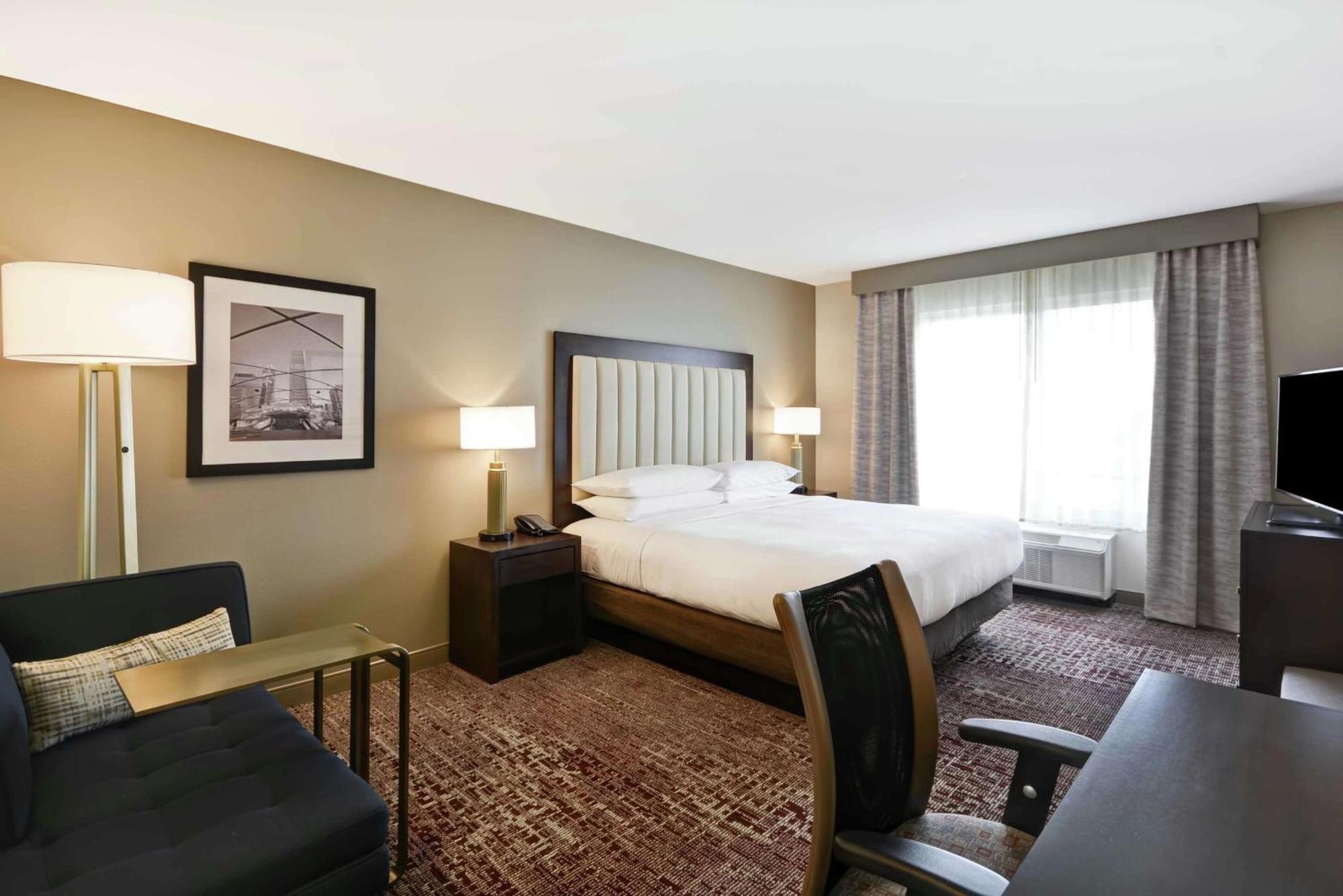 Готель Doubletree By Hilton Chicago Midway Airport, Il Bedford Park Екстер'єр фото
