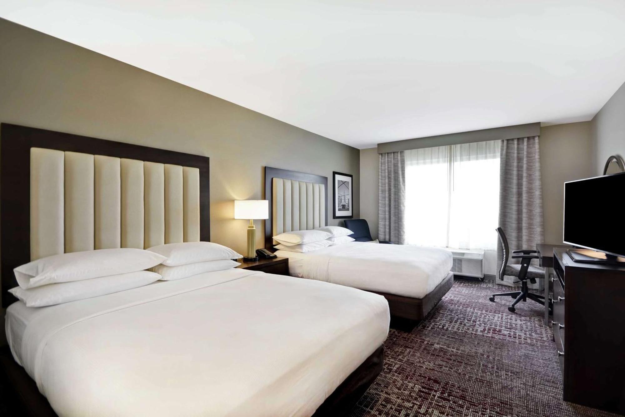Готель Doubletree By Hilton Chicago Midway Airport, Il Bedford Park Екстер'єр фото